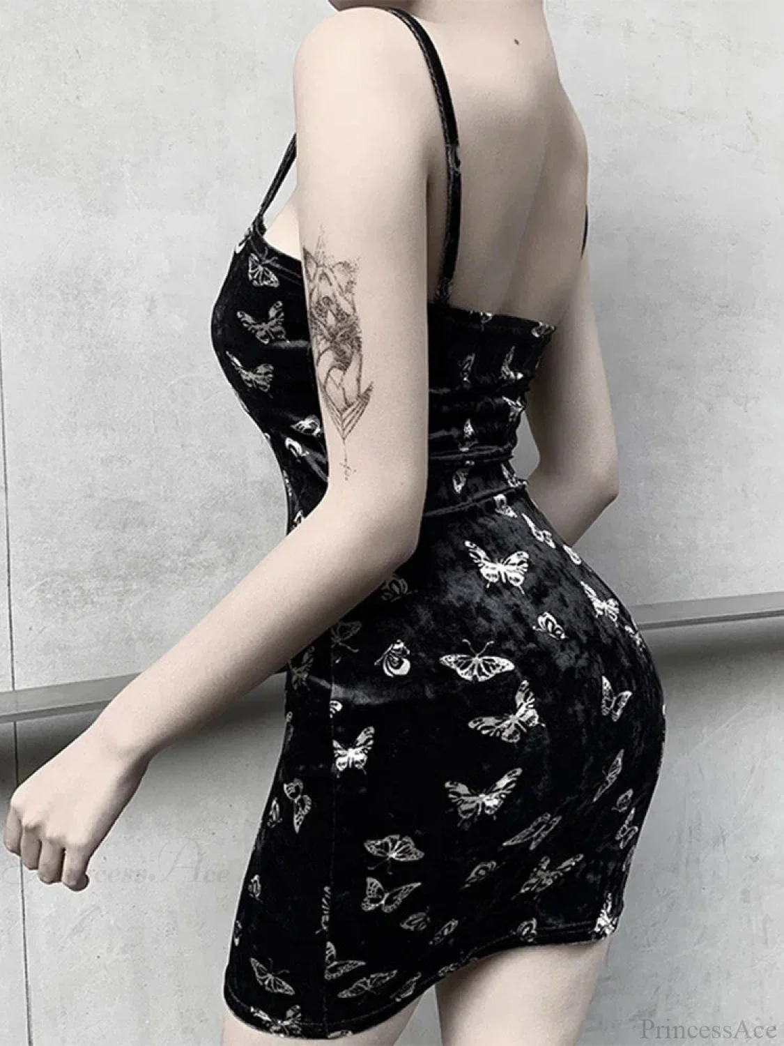 Thin Strap Backless Tiny Dress - Image 4
