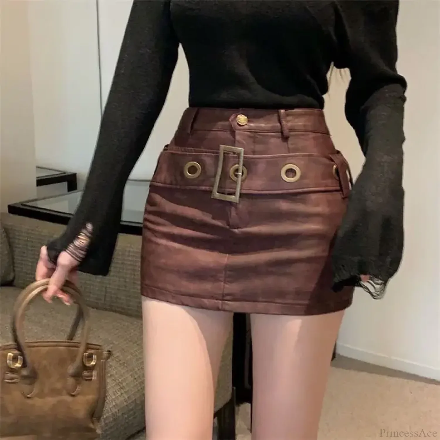 Tight Hip-Wrapped Leather Skirt - Image 3