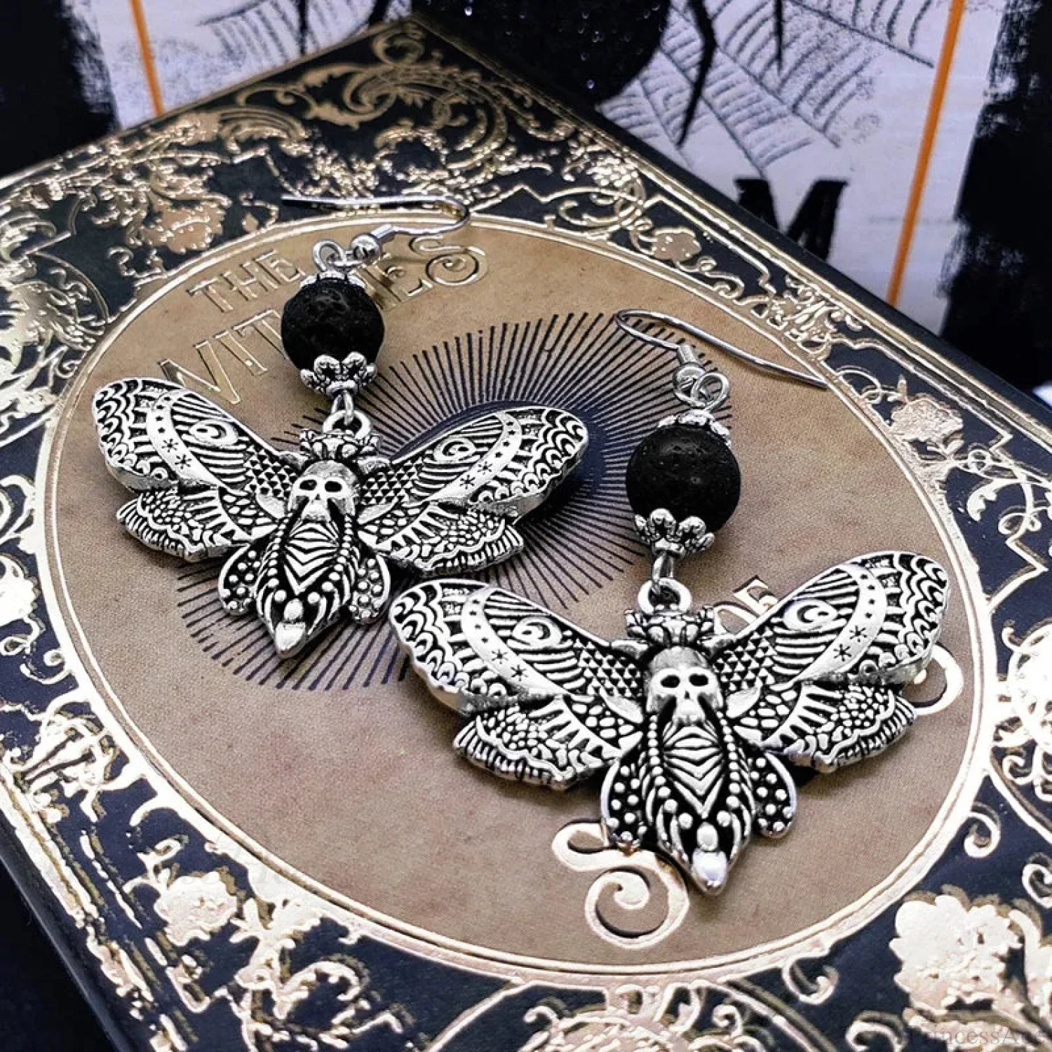 Tranquil Dove Ceramic Metal Circle Hoop Earring - Image 4