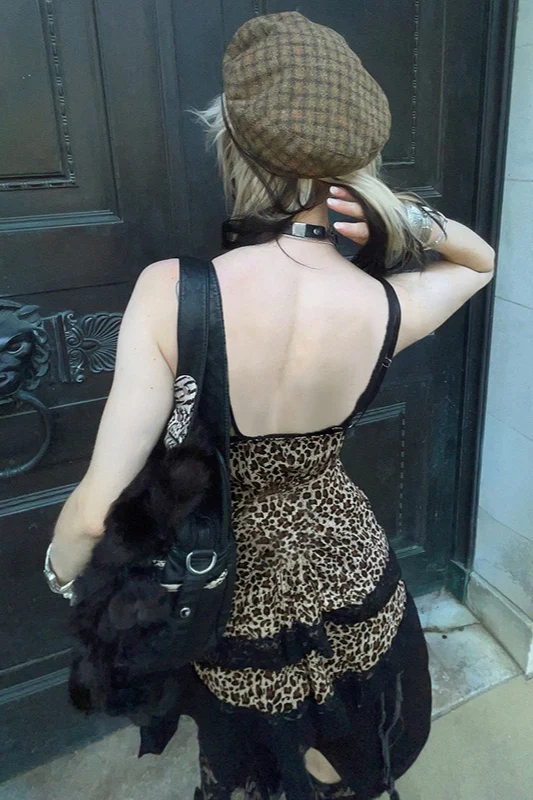 Trendy Asymmetrical Lace Leopard Print Blouse - Image 3