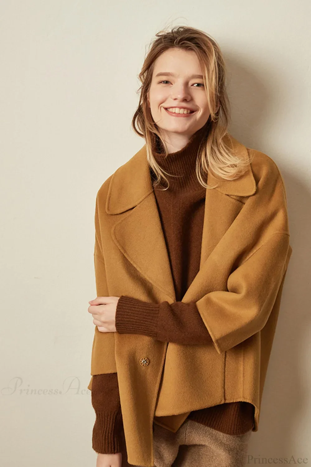 Turtleneck Wool Split Sweater - Image 4