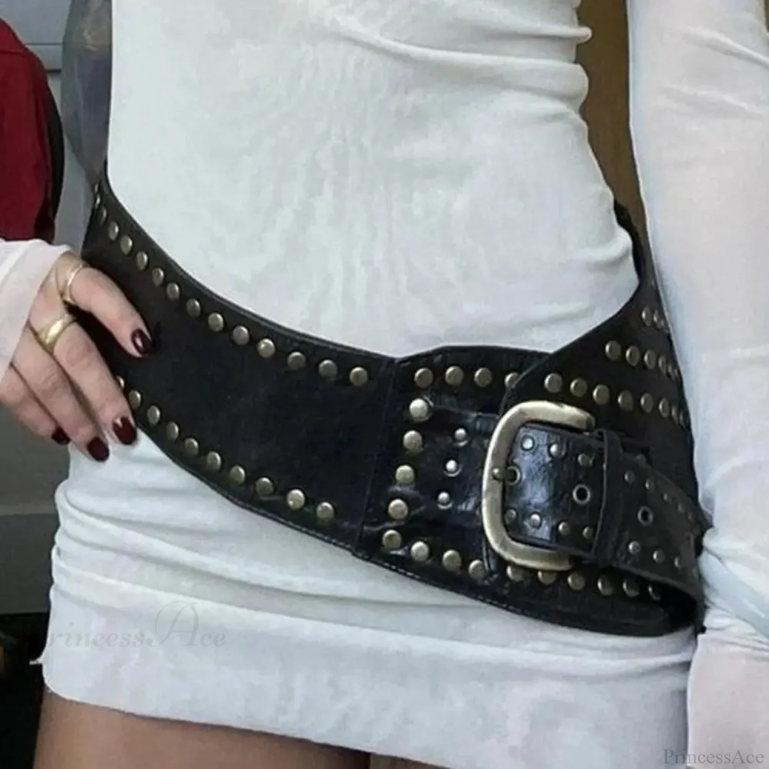 Uneven Rebel Gothic Leather Strap - Image 2
