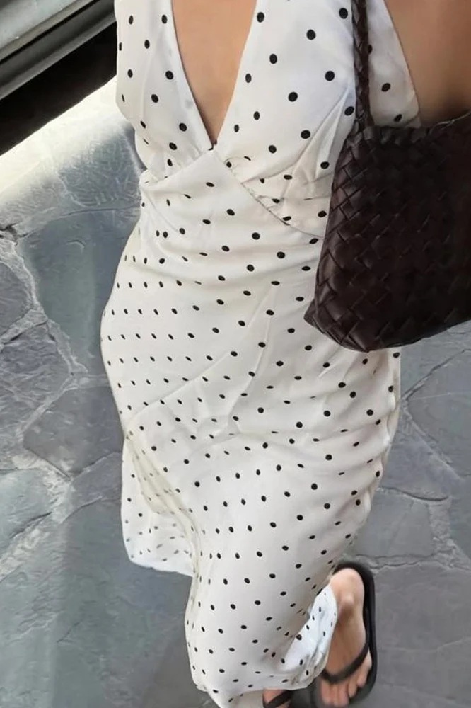 V-Neck Backless Tie Bodycon Maxi Dress - Image 4