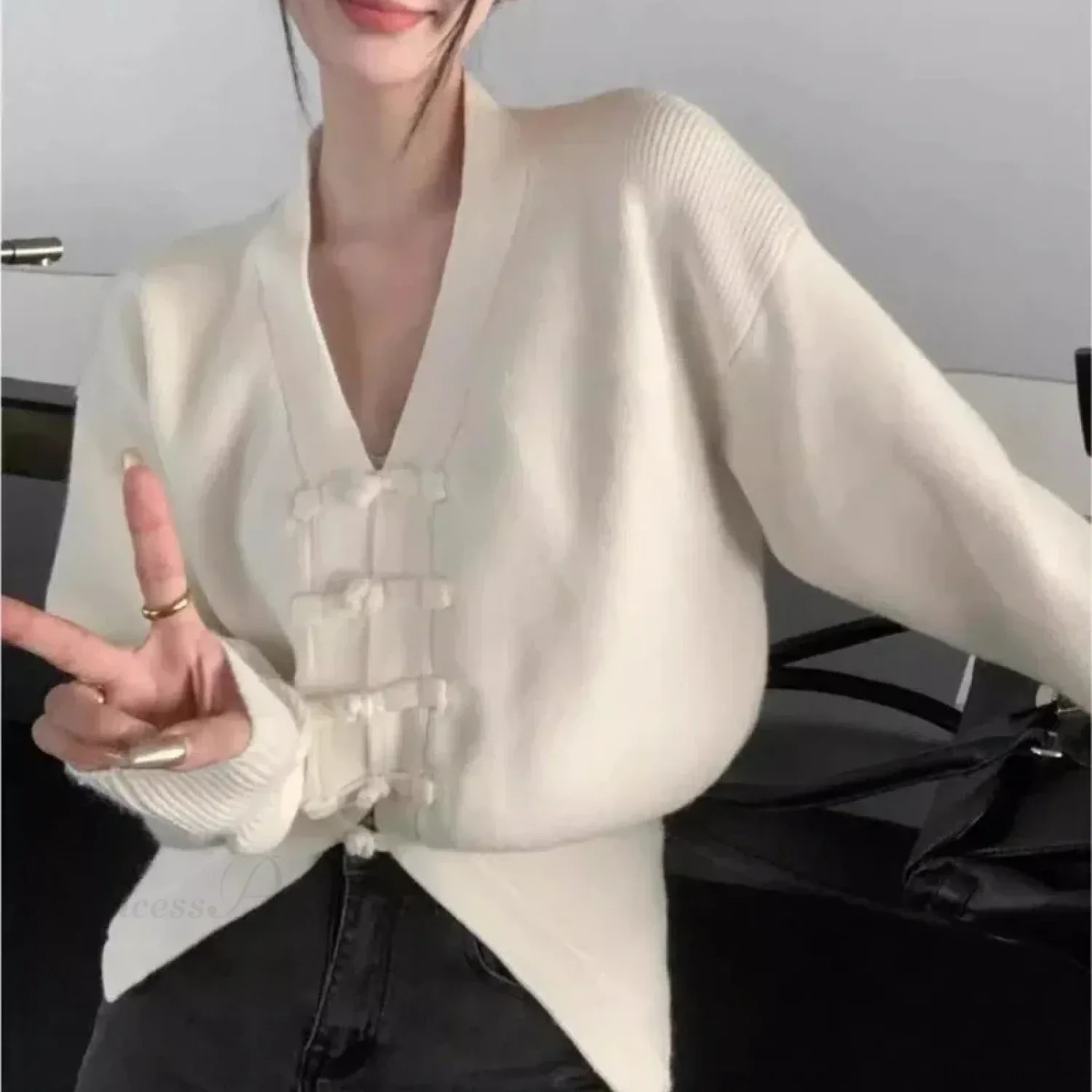 V-neck Buckle Long Sleeve Cardigan - Image 2