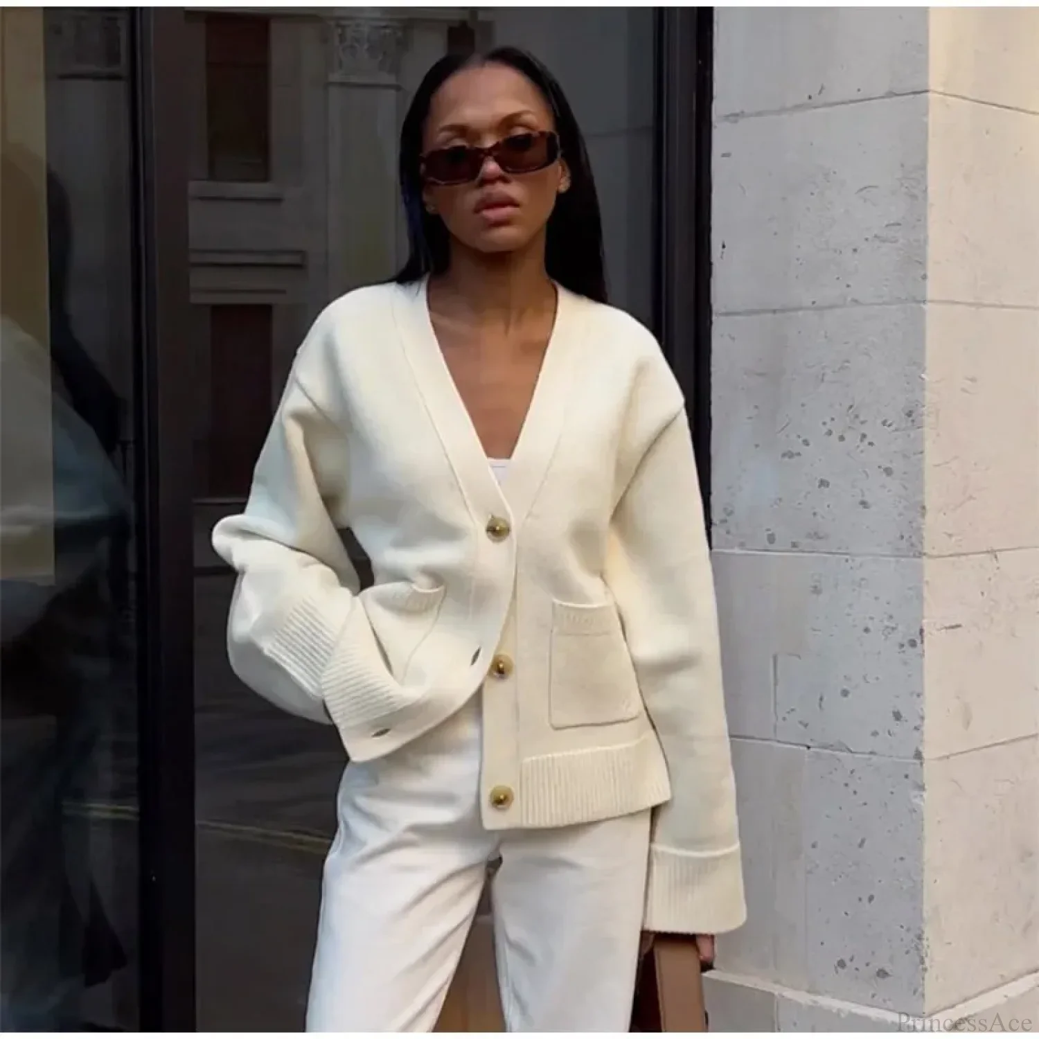 V-neck Pocket Long Sleeve Cardigan - Image 6