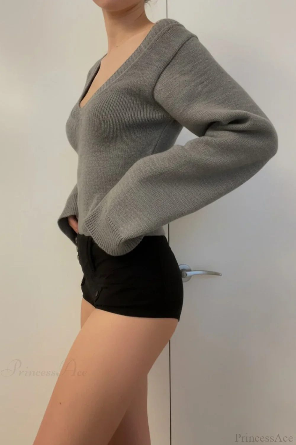 V Neck Solid Slim Sexy Knit Sweater - Image 3