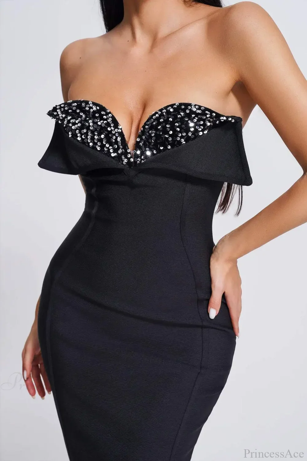 V-Neck Strapless Black Party Dress - Image 2