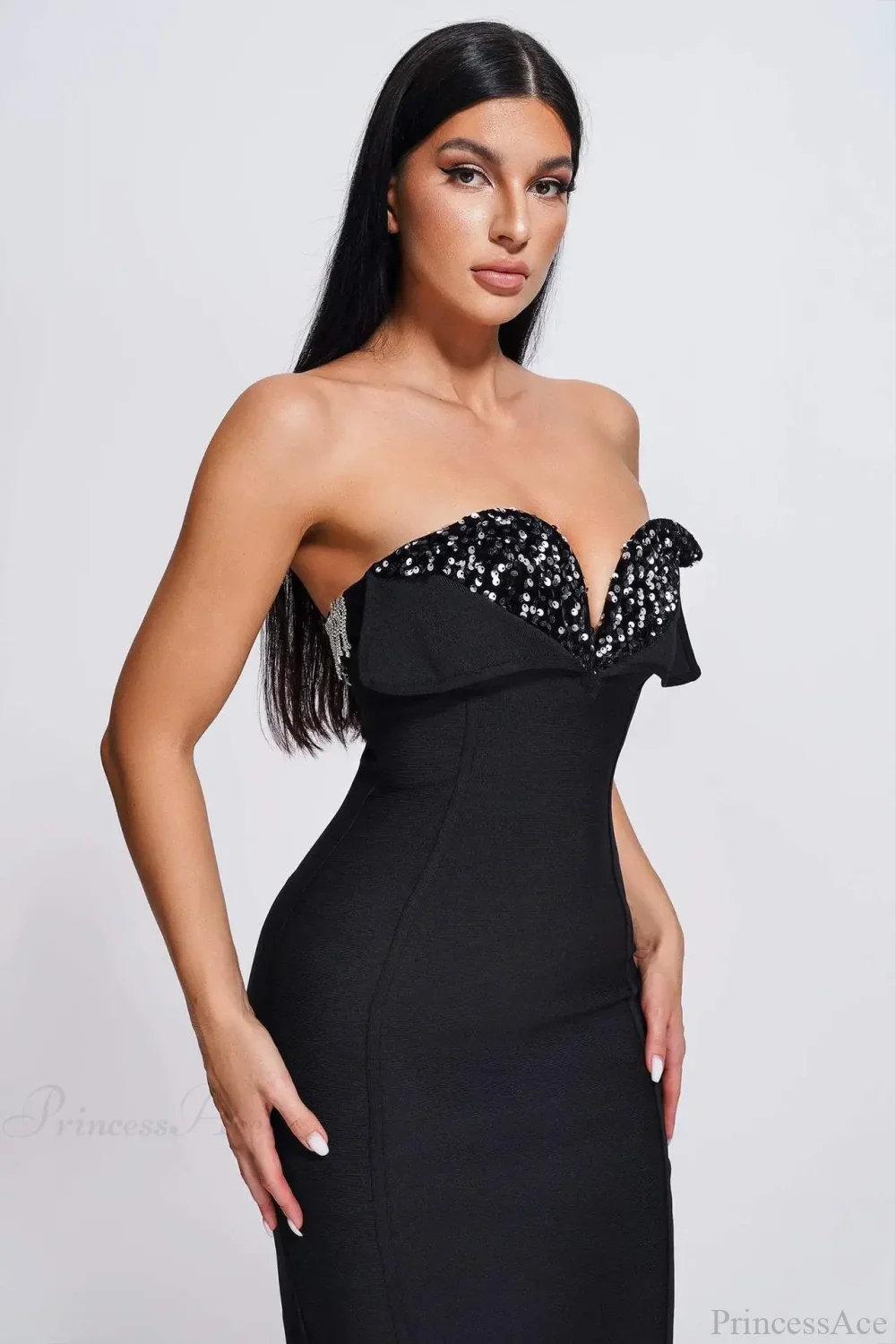 V-Neck Strapless Black Party Dress - Image 4