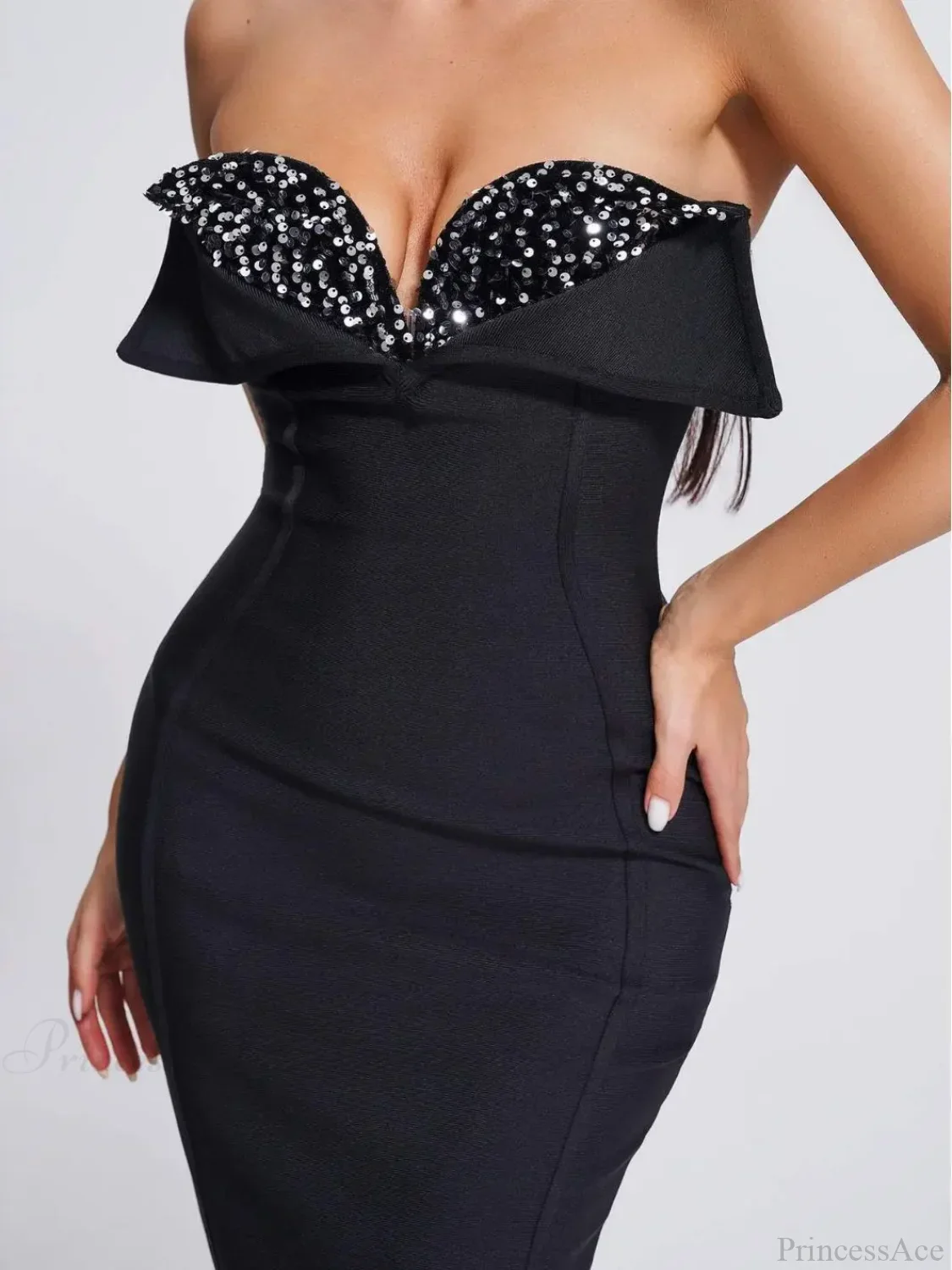V-Neck Strapless Black Party Dress - Image 5