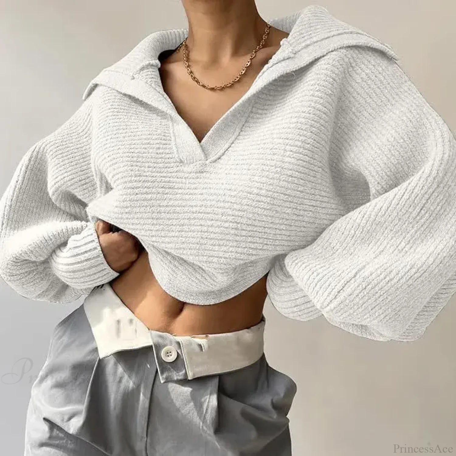 V-neck Warm White Sweater - Image 4