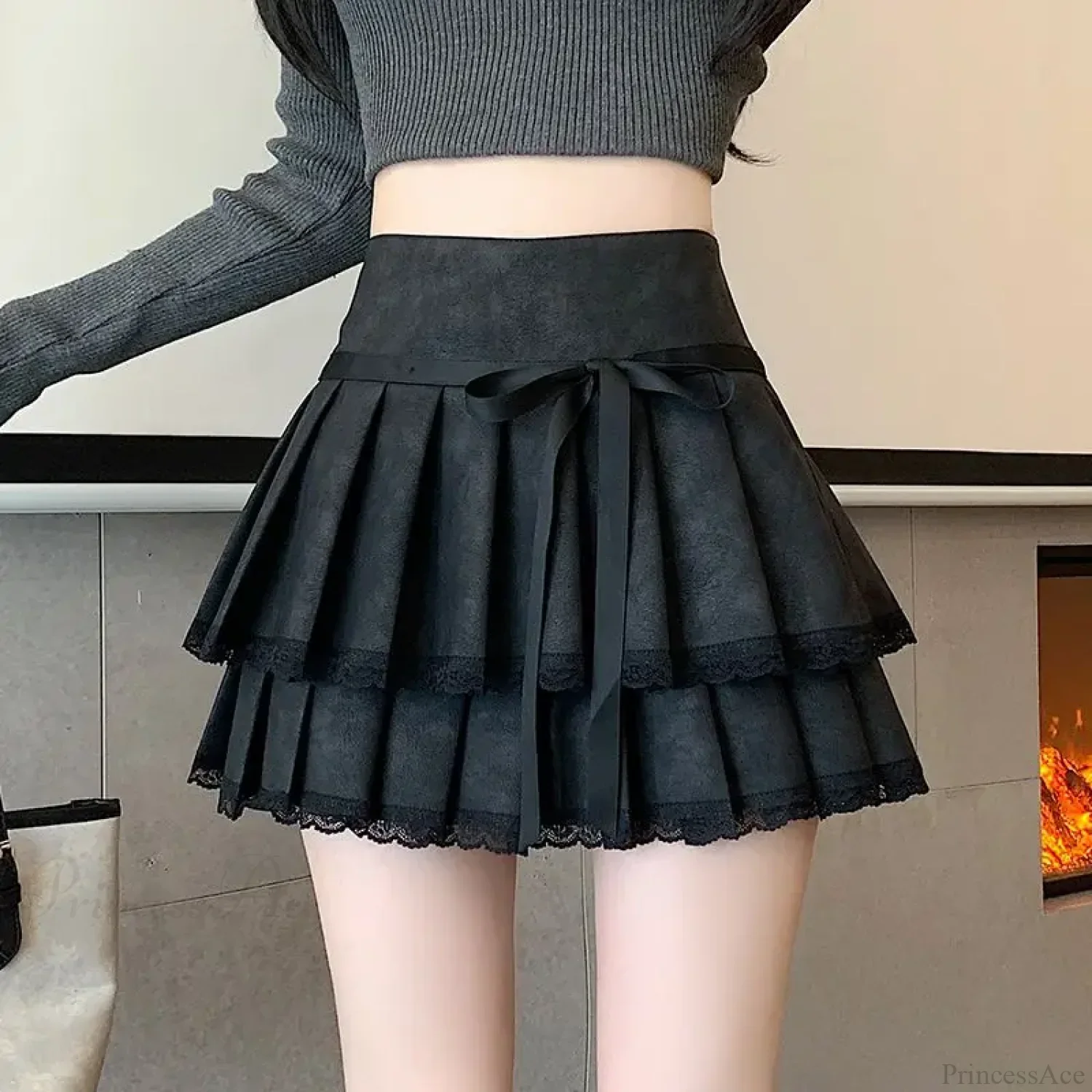 Vintage Bow Pleated PU Skirt - Image 2
