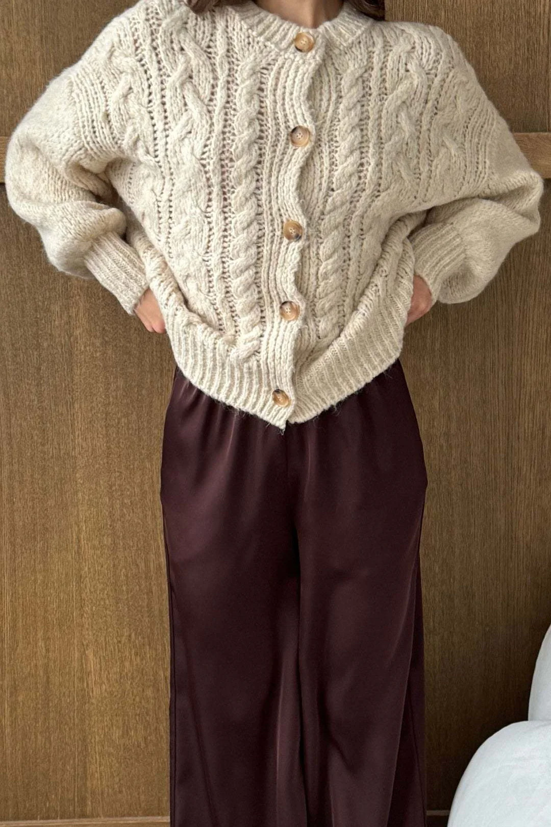 Vintage Cable Knit Crewneck Sweater - Image 6