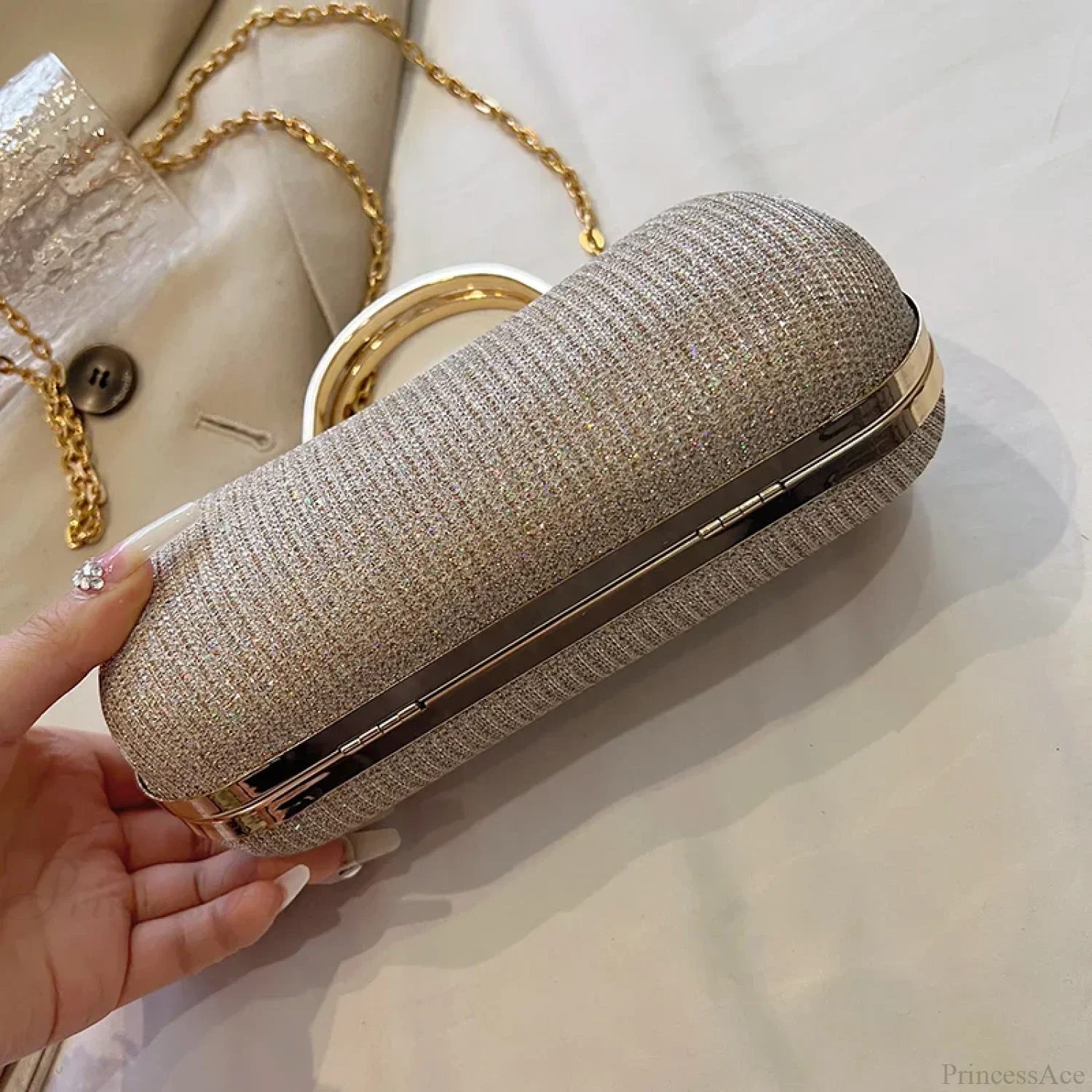 Vintage Chain Evening Shoulder Clutch Bag - Image 3