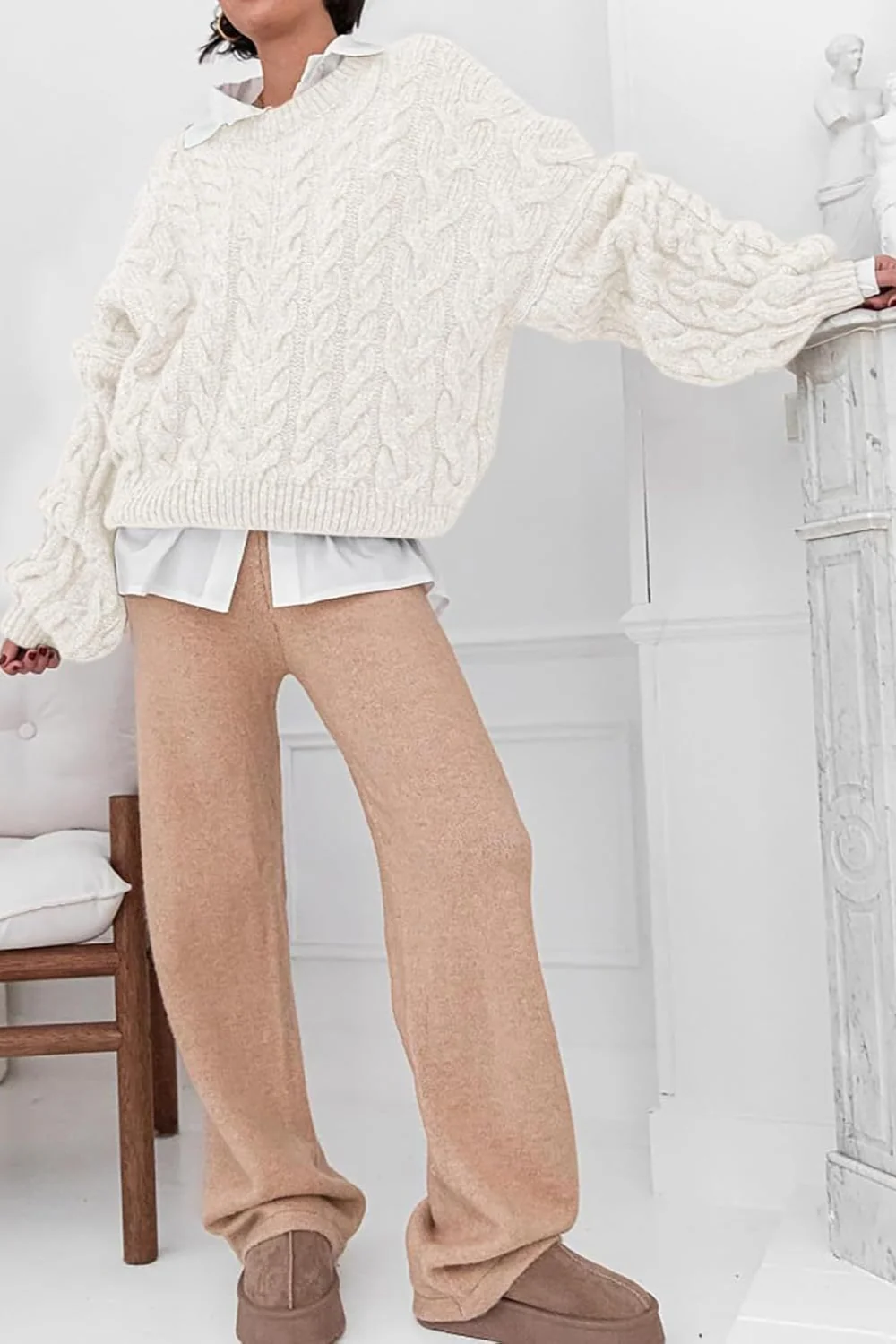 Vintage Chunky Knit Cable Sweater - Image 2