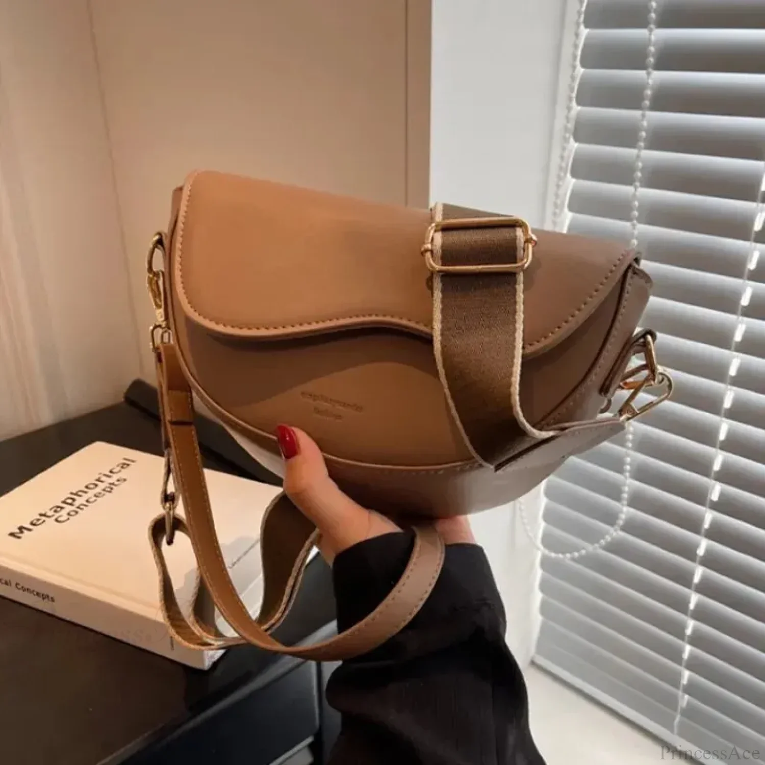 Vintage Flap Small Saddle Crossbody - Image 8