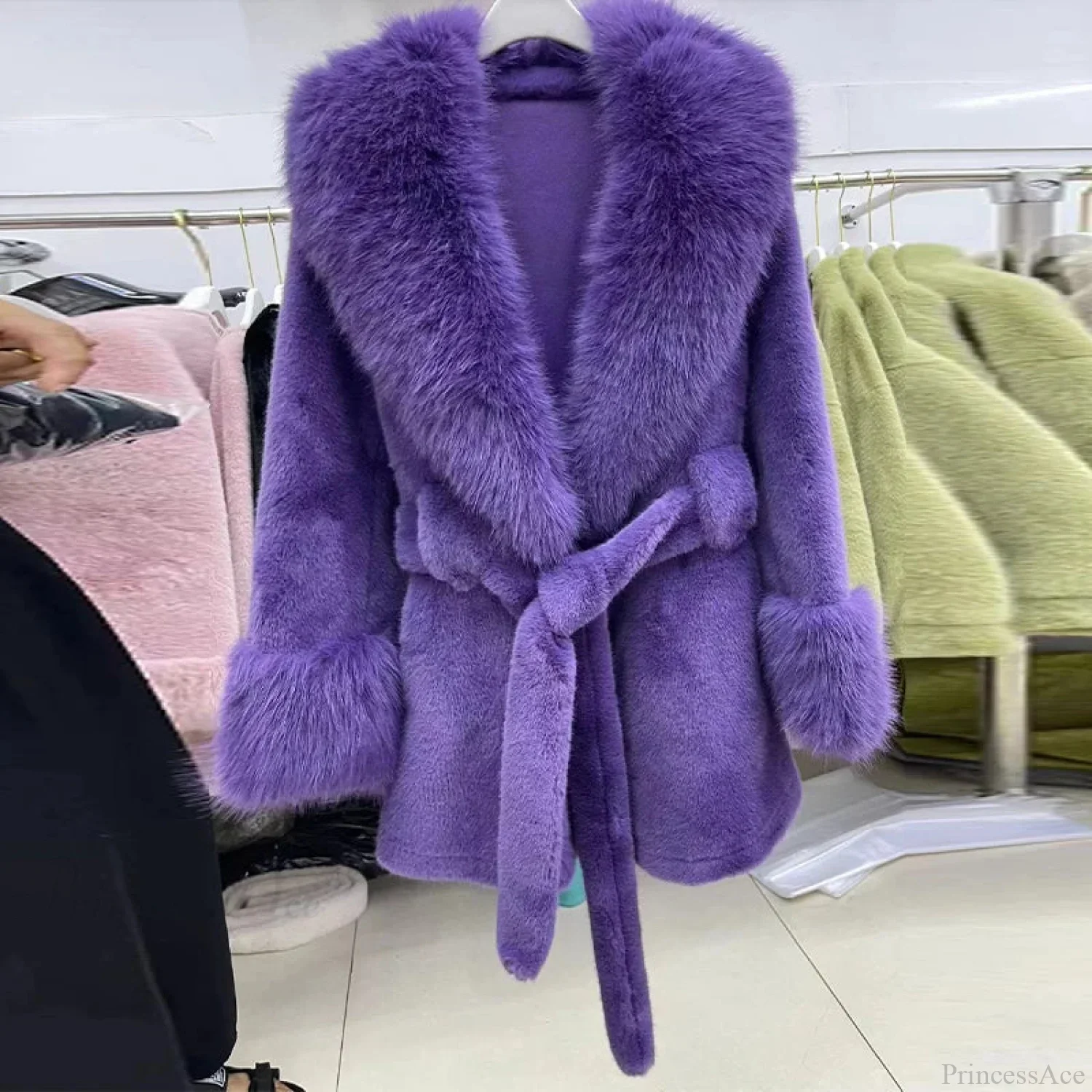 Vintage Fox Fur Belted Luxury Coat - Image 8