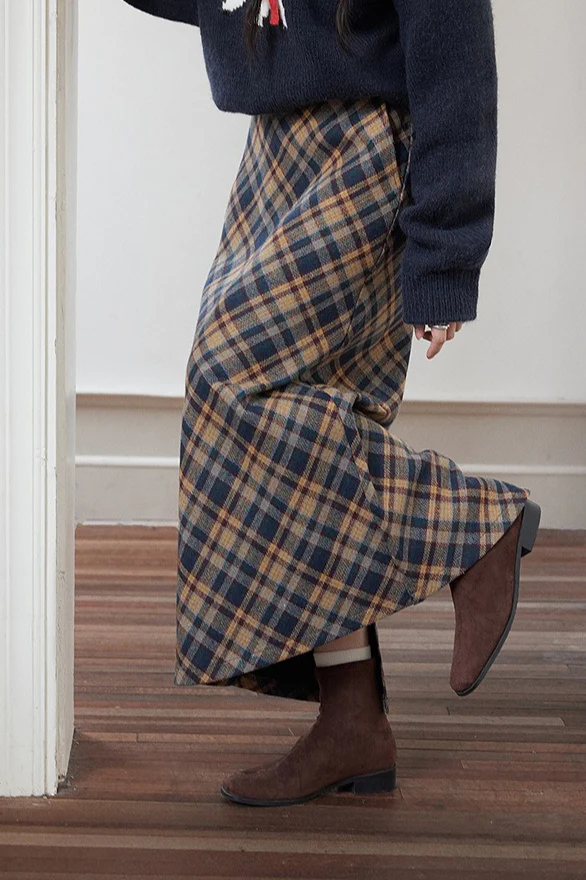 Vintage High-Waist Plaid Pencil Skirt - Image 2