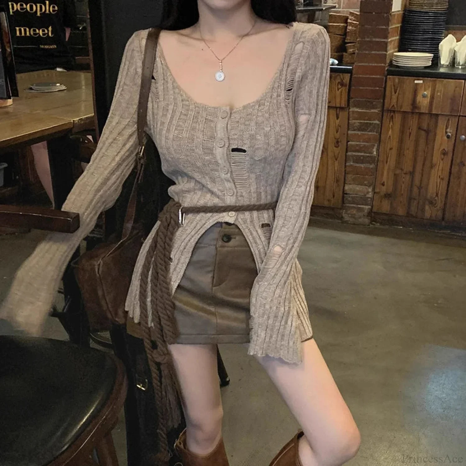 Vintage Knitted Spring Long Sleeve Button Closure Slim Knit Top - Image 2