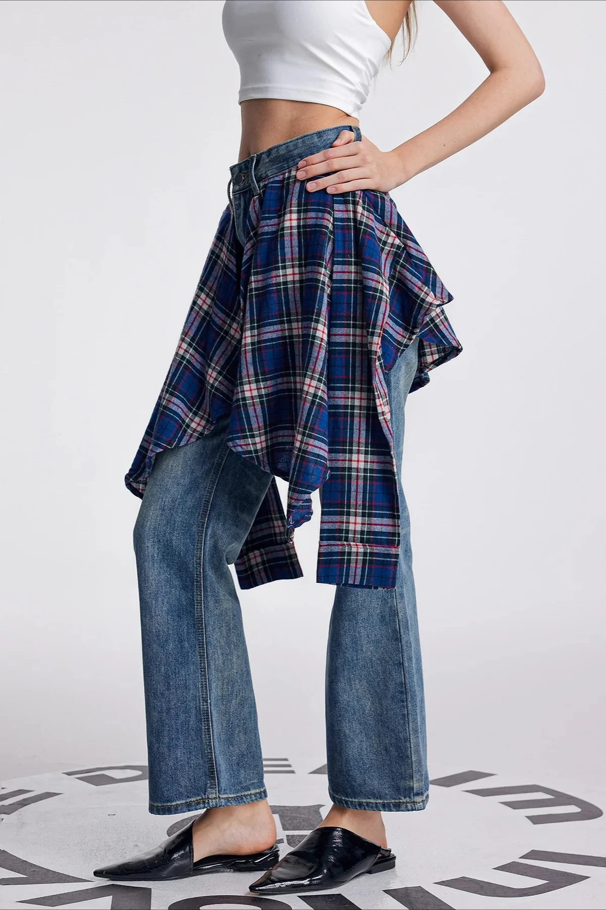 Vintage Plaid Patchwork Washed Micro-Flare Jeans - Image 2