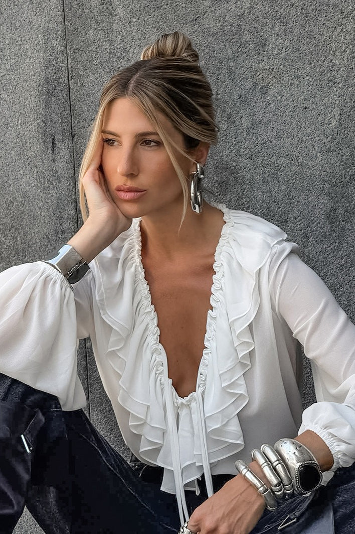 Vintage Ruffle Tie V-Neck Lantern Sleeve Blouse - Image 4