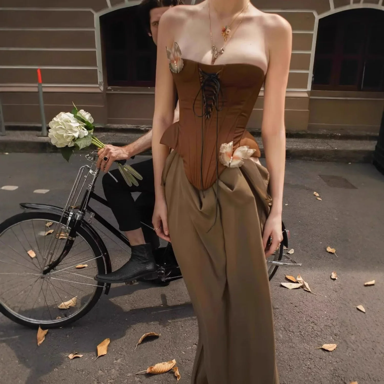 Vintage Sexy Boned Waist Strapless Prom Dress - Image 4