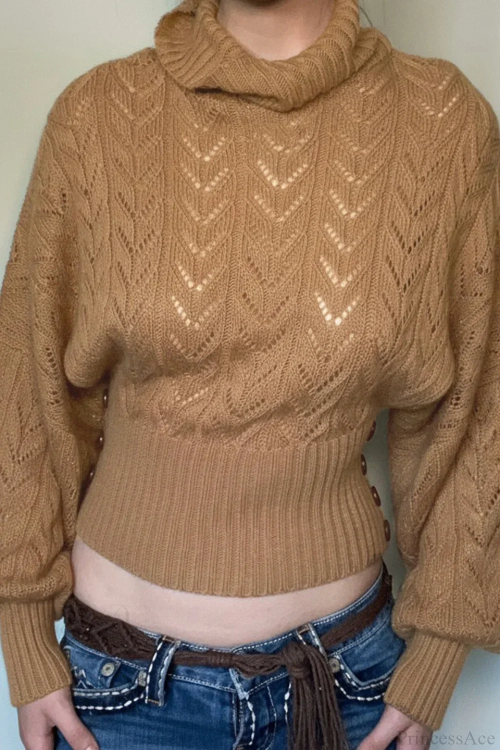Vintage Turtleneck Slim Fitted Knit Sweater - Image 2