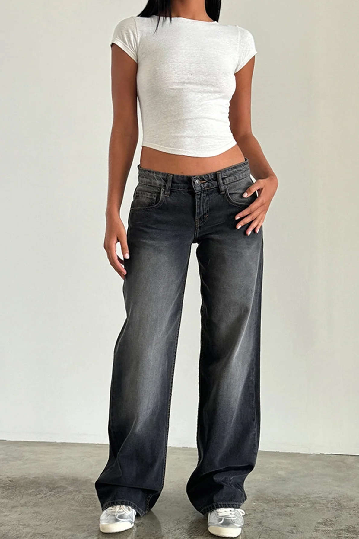 Vintage Washed Stretchy Straight Leg Jeans - Image 4