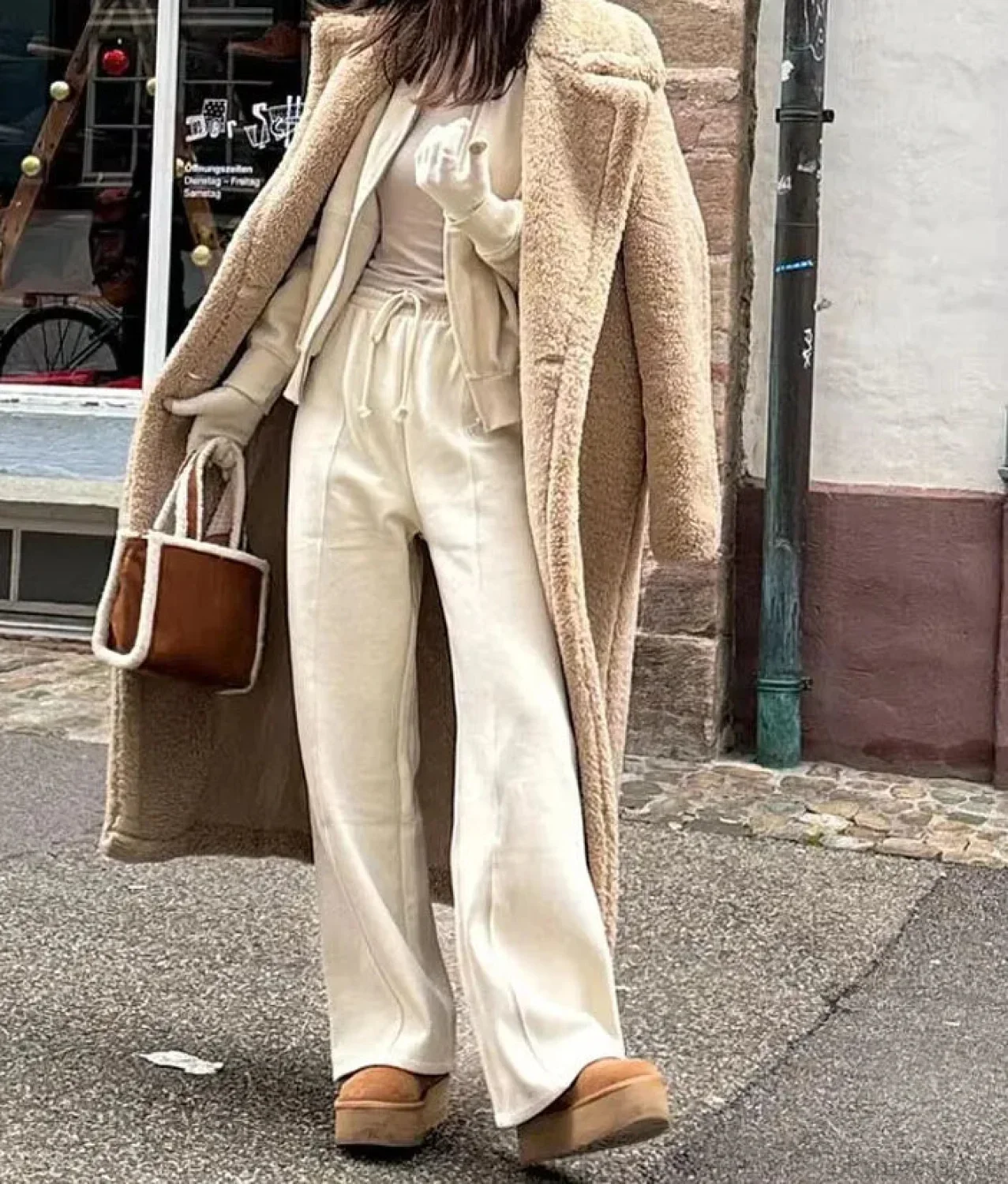Vintage Wool Blend Double-Breasted Overcoat - Image 3