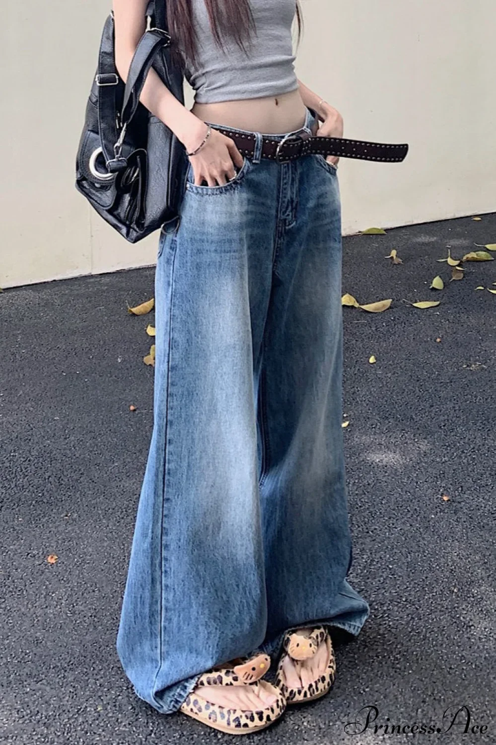 Washed High-Waisted Relaxed Straight Wide-Leg Jeans - Image 3