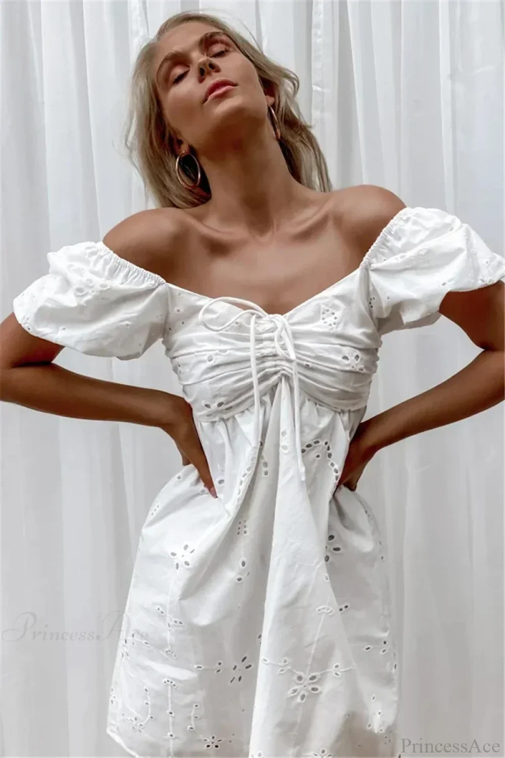 White Lace Embroidery V-neck Cotton Wrist Mini Boho Dress - Image 2