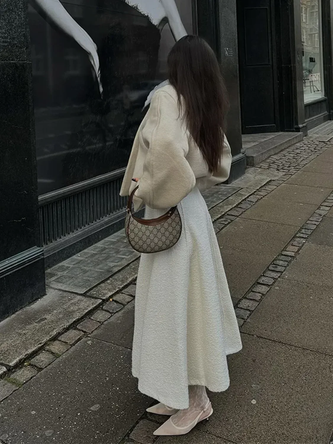 White Long Sleeve Woolen Coat - Image 4