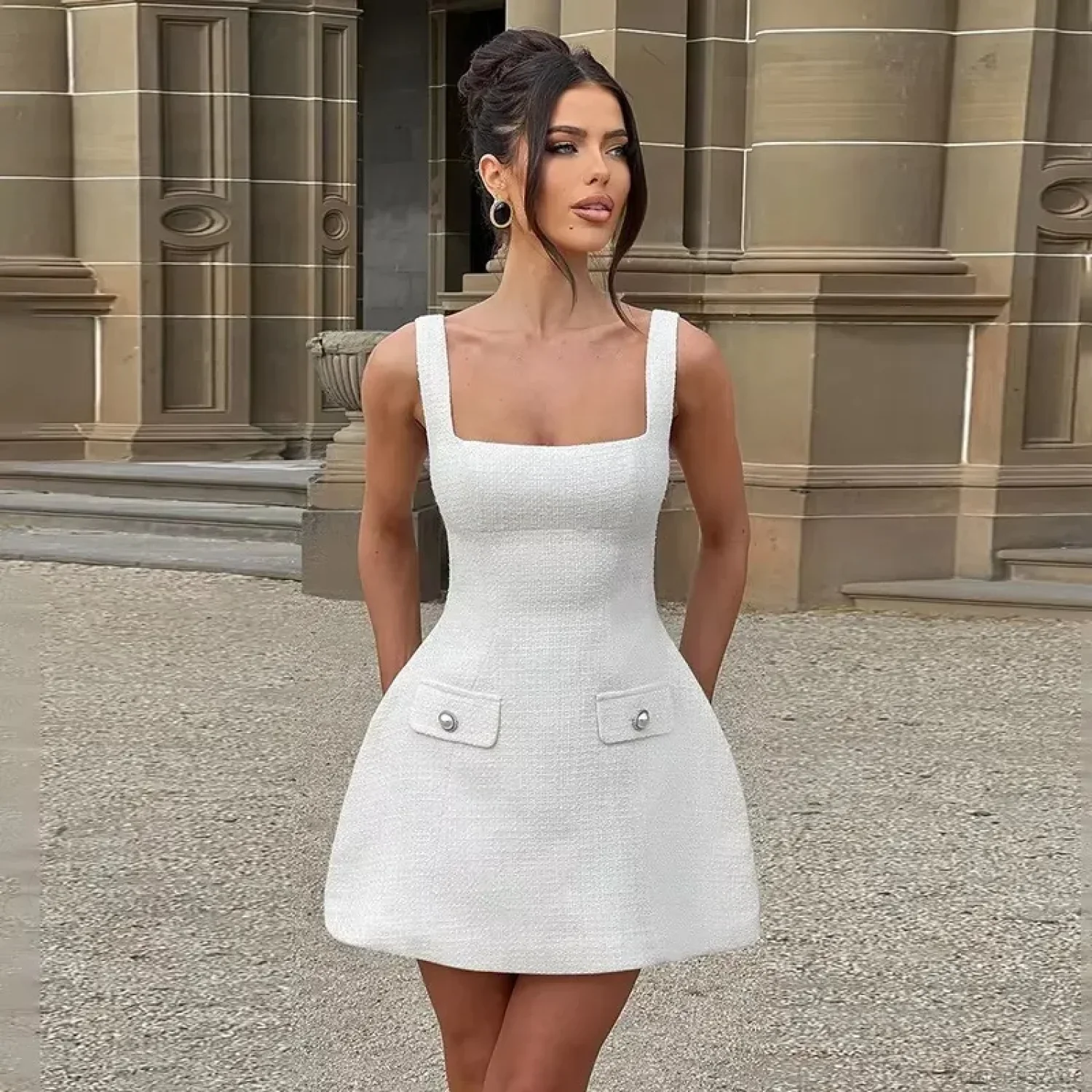 White Pearl Backless Party Dress - Image 7