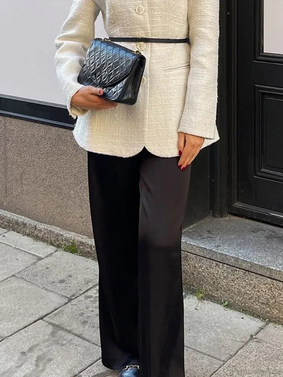 White Round Neck Single Breasted Coat - Image 6
