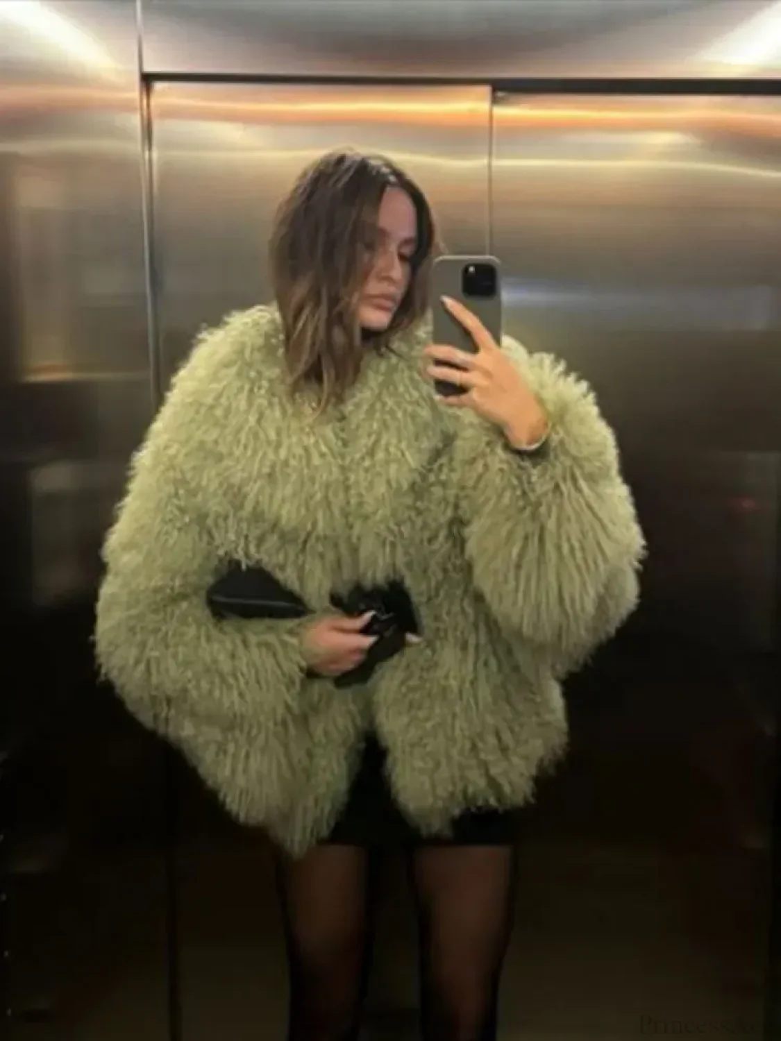White Thicken Cropped Coat - Image 9