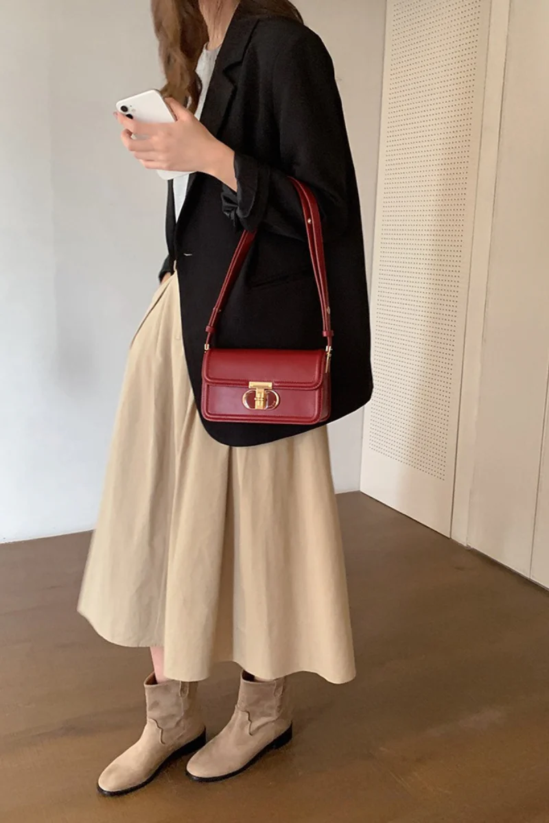 Wine Red Structured Mini Square Shoulder Crossbody Bag - Image 4