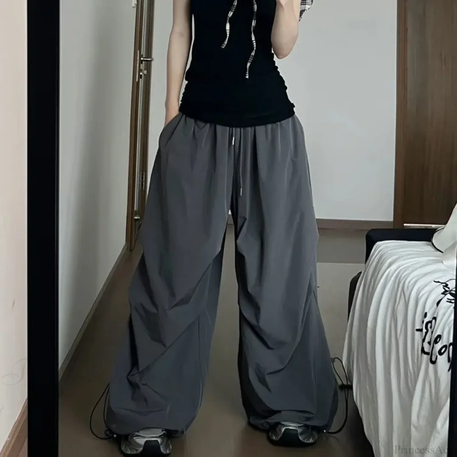 Y2K Grey Parachute Baggy Pants - Image 3