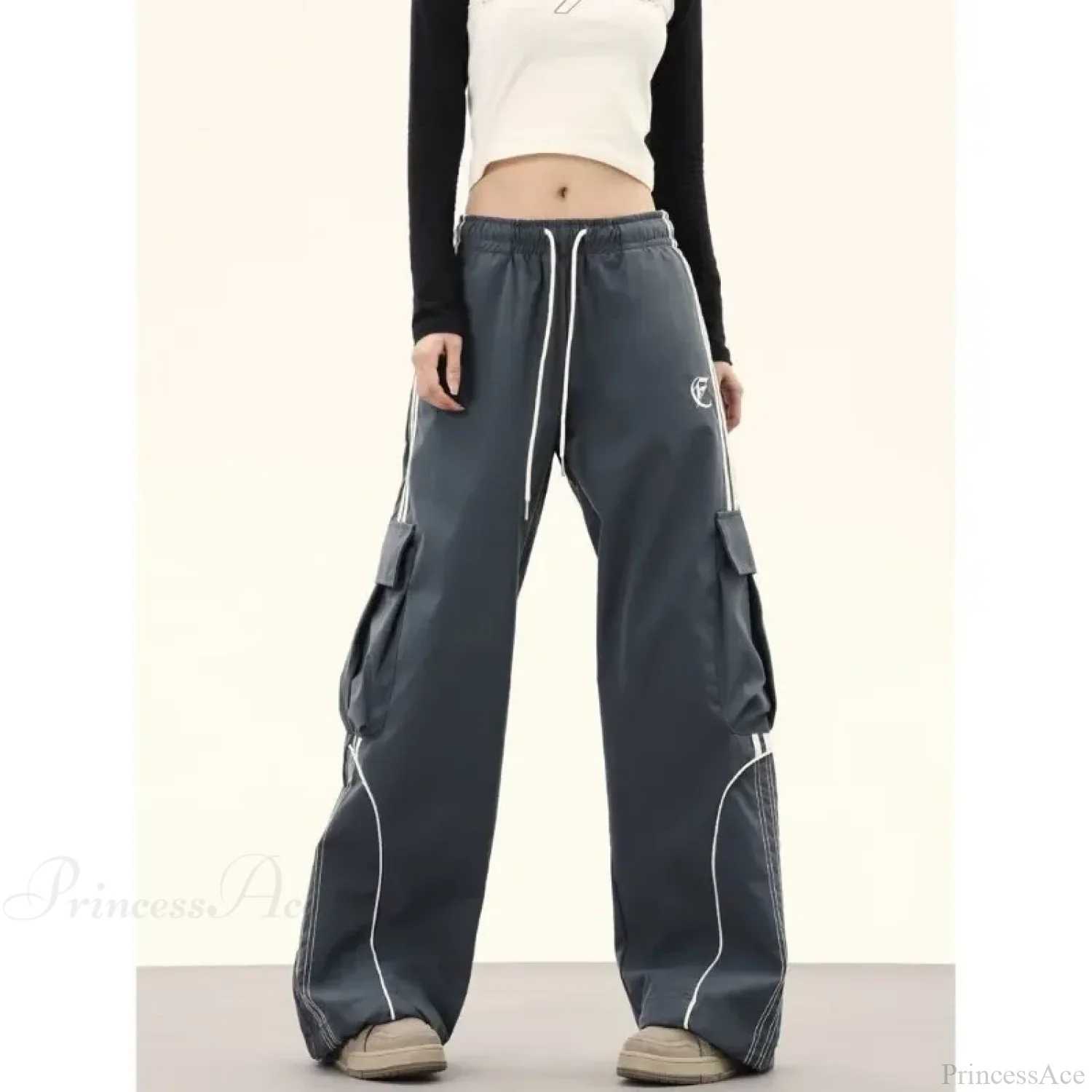 Y2K Oversized Cargo Pants - Image 2