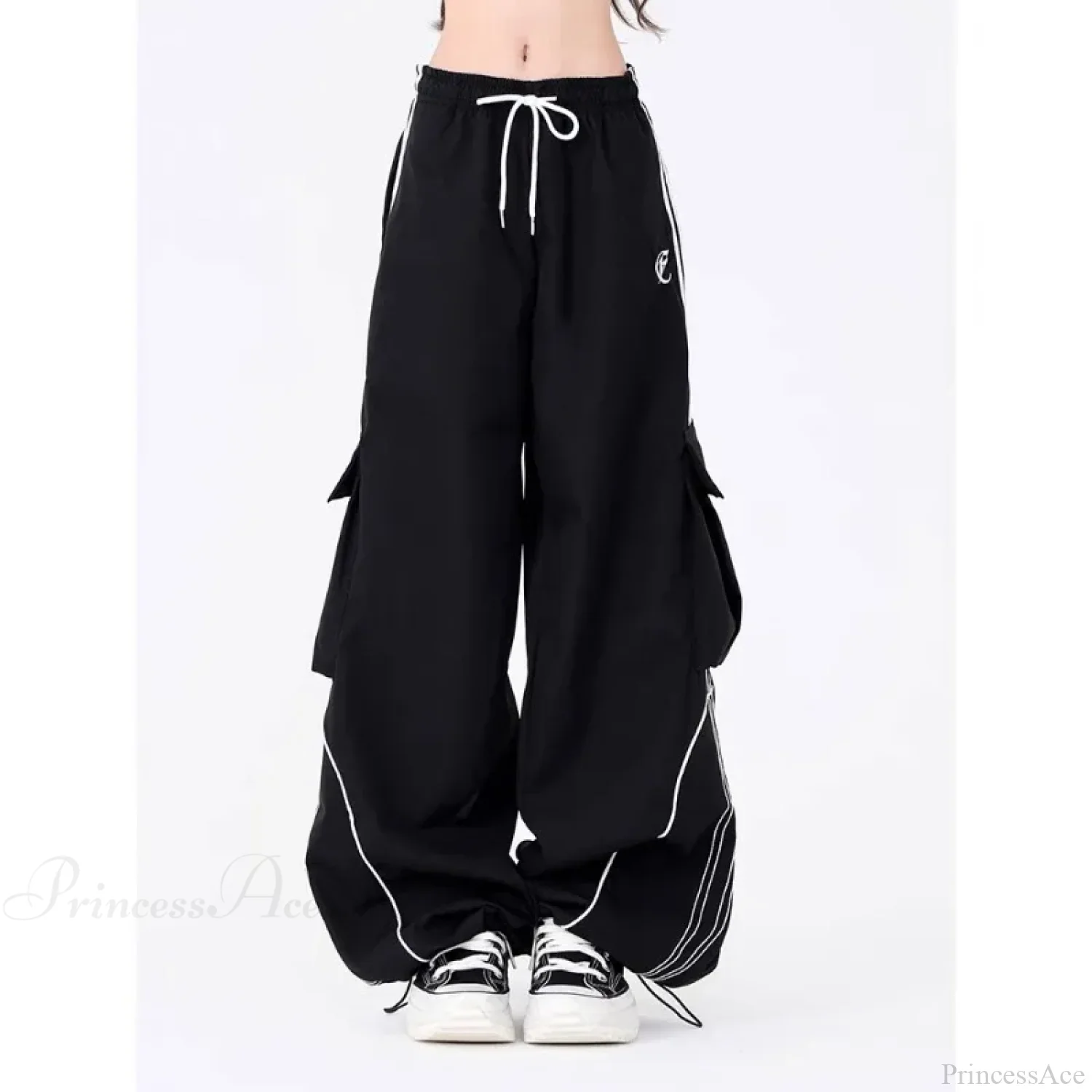 Y2K Oversized Cargo Pants - Image 4