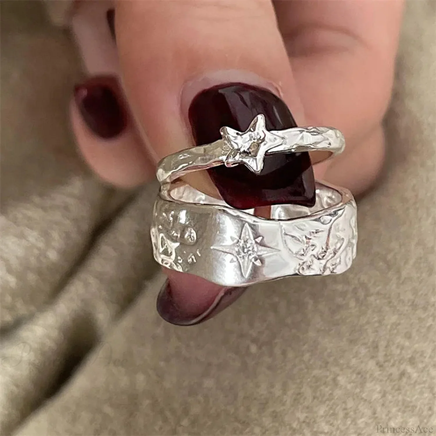 Y2K Rebel Unpredictable Star Gothic Ring